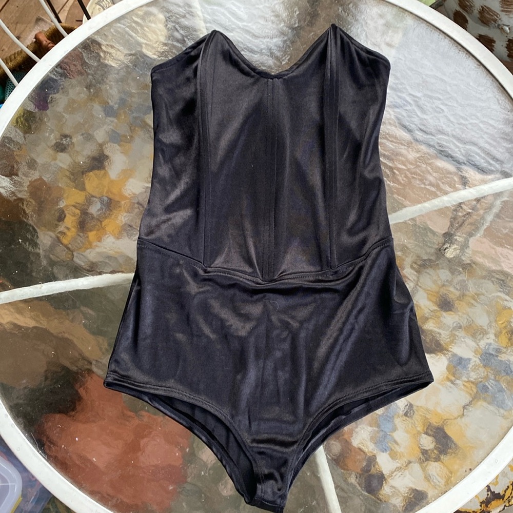Leg Avenue One Piece Bodysuit Corset Strapless, black satin sheen, size medium